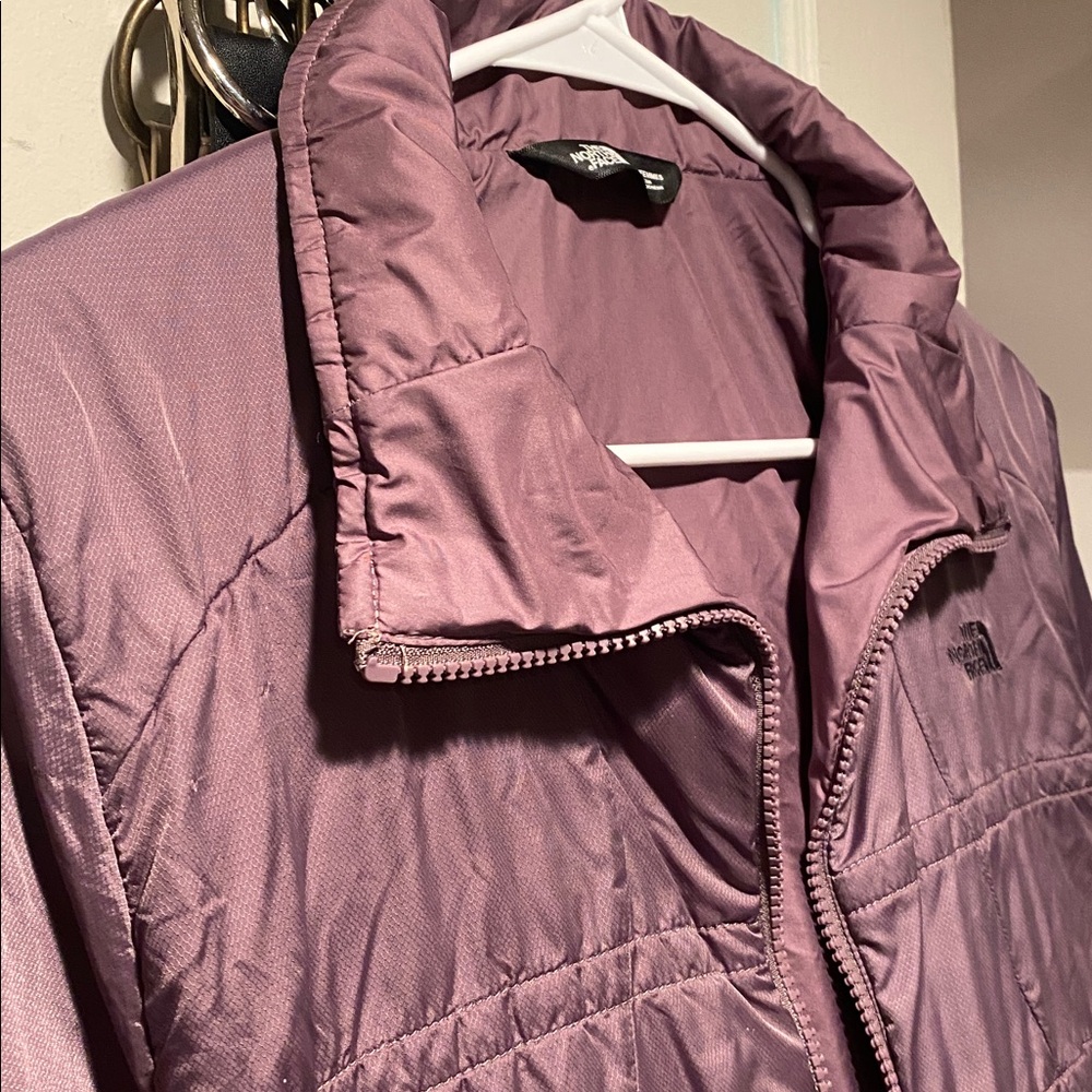 North Face Women's Jacket - Picture 3 of 16